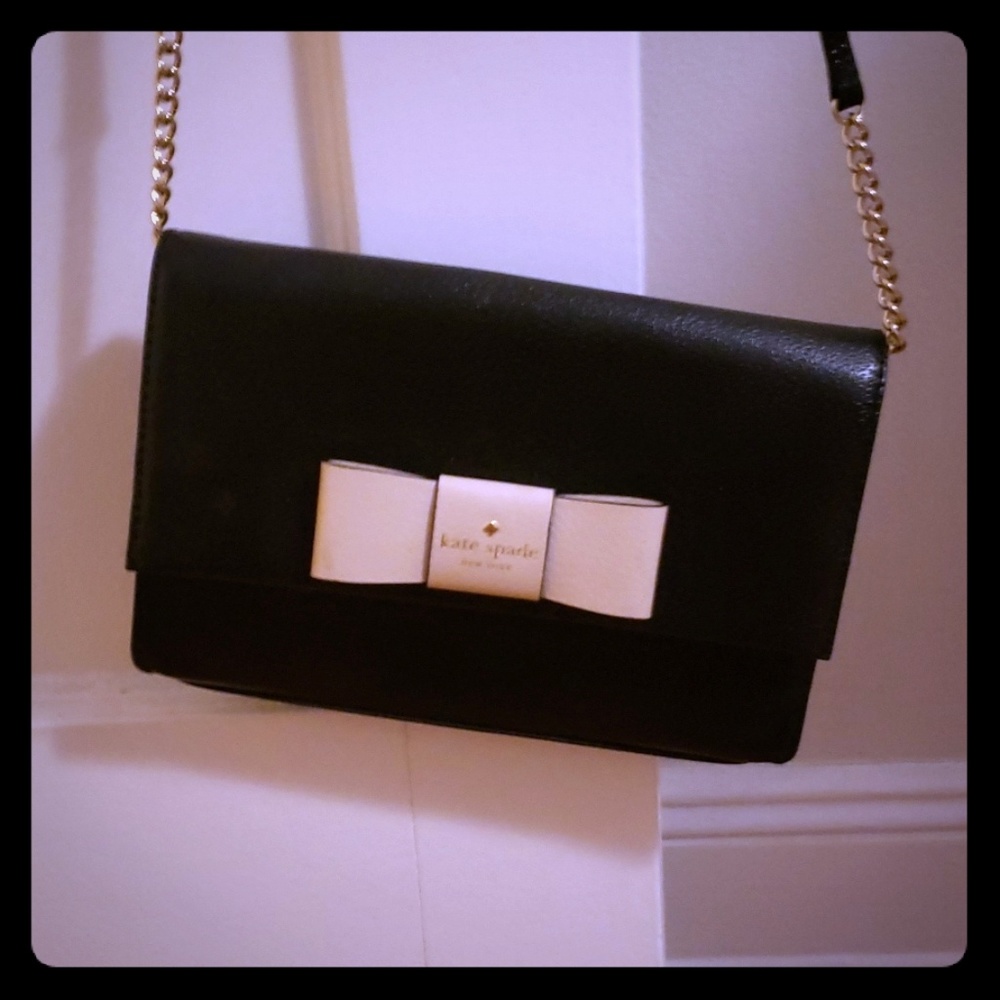 Black Kate Spade Cross-Body purse
